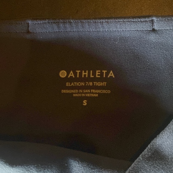 Athleta Elation 7/8 size small tight - Picture 6 of 7